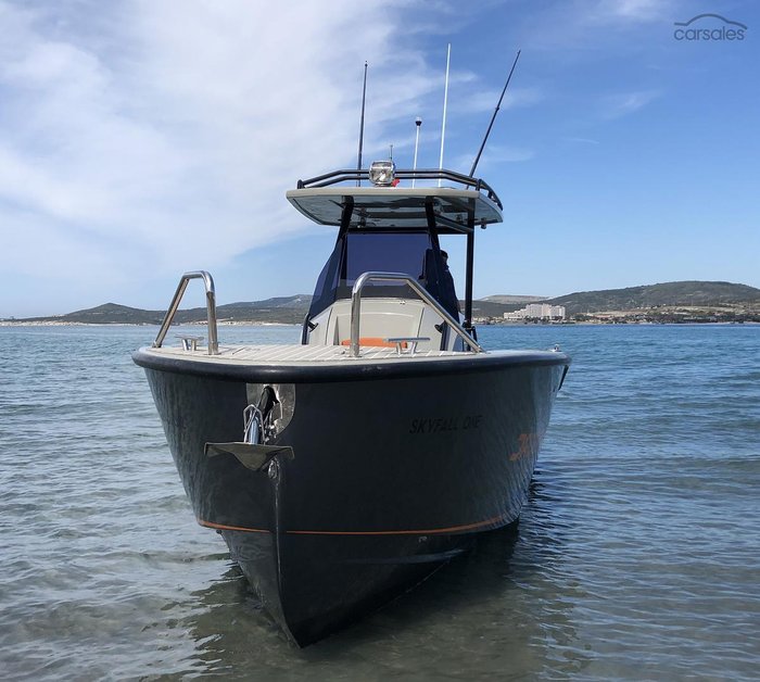 2023 Dromeas Yachts D28 CC