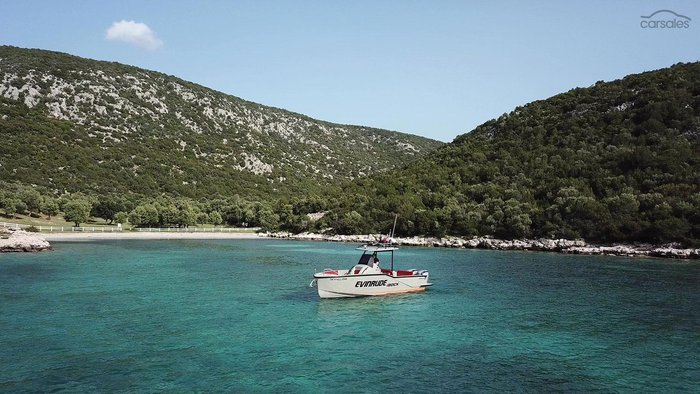 2023 Dromeas Yachts D28 CC