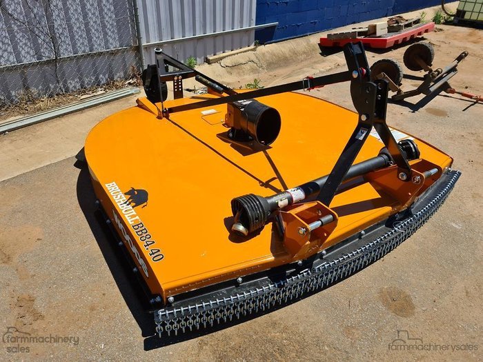 2022 Woods Bb84.40W Orange