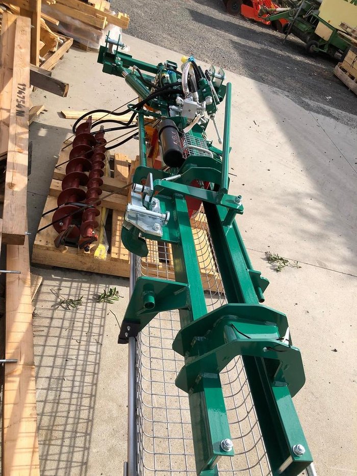 0 MUNRO MULTISETT HYD POST DRIVER DROP HAMMER