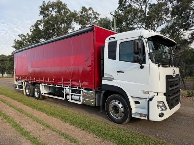 2019 UD Quon, 195k kms, 400hp, auto,