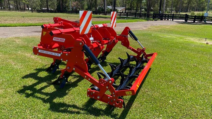 2026 Toscano 5 Tine With Spike Rollers
