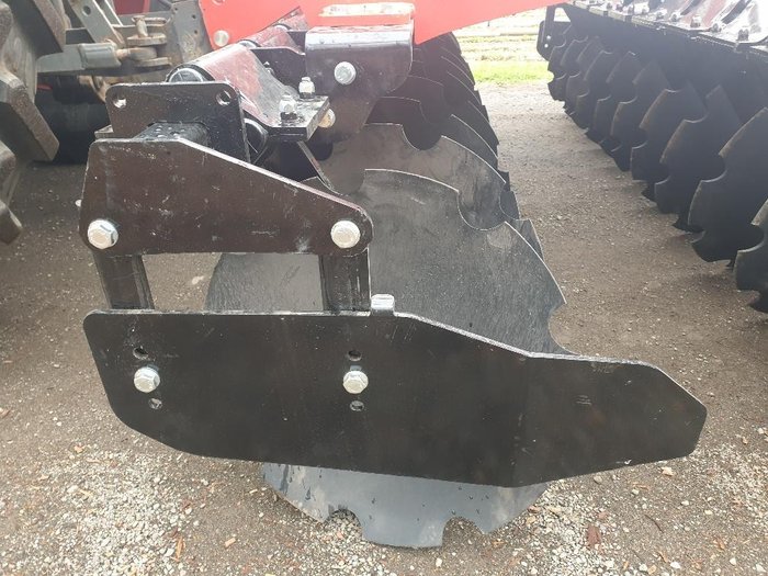 2023 Toscano Ehd24 , Independant Disc With Hydraulic Lift Roller