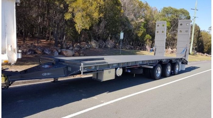 2026 FWR Tri Axle Tag Trailer