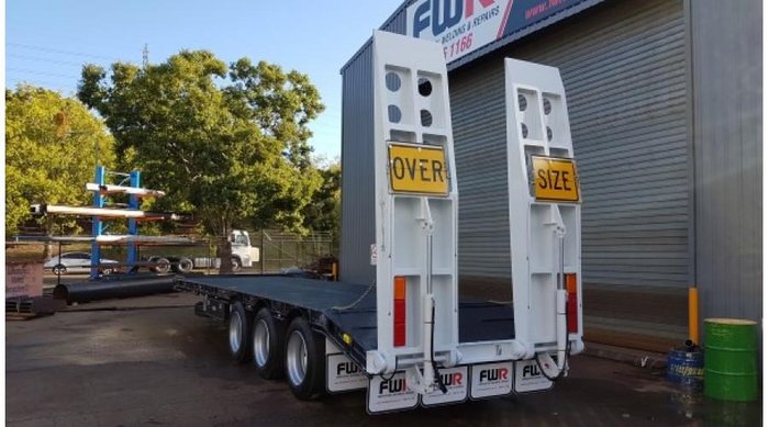 2026 FWR Tri Axle Tag Trailer
