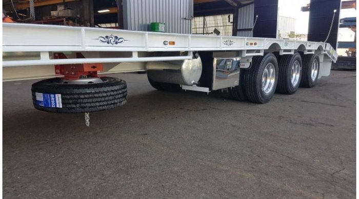 2026 FWR Tri Axle Tag Trailer