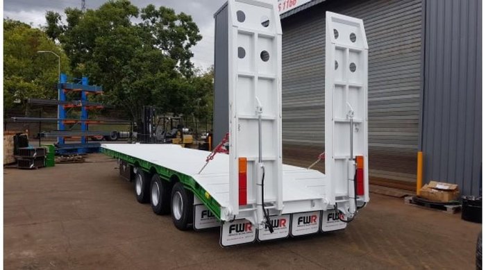 2026 FWR Tri Axle Tag Trailer