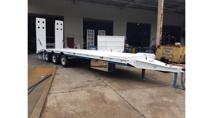 2026 FWR Tri Axle Tag Trailer
