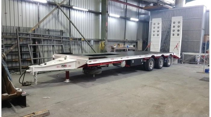 2026 FWR Tri Axle Tag Trailer