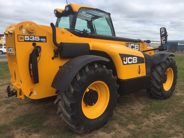 2019 JCB 535-95