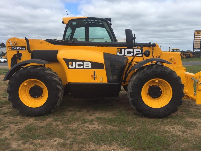 2019 JCB 535-95