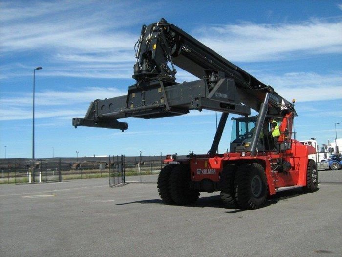 2012 Kalmar Drt450