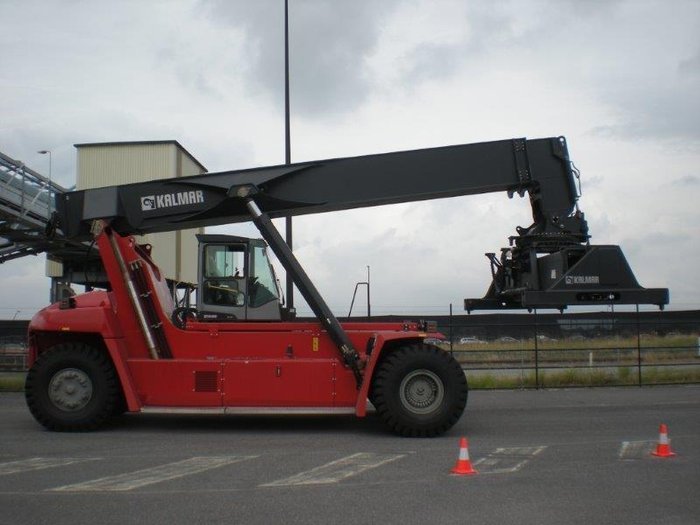 2012 Kalmar Drt450