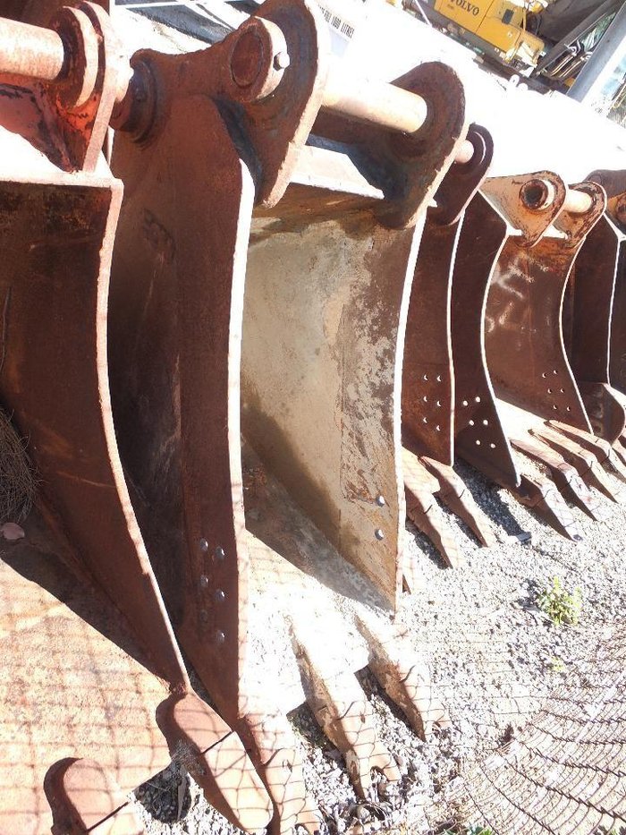 0 Assorted New and Used Buckets, Grabs, Quick Hitches, Demolition Attachments, Log Grab, Etc.