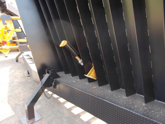 2019 Homan 34 Foot drive in clip on stick rake