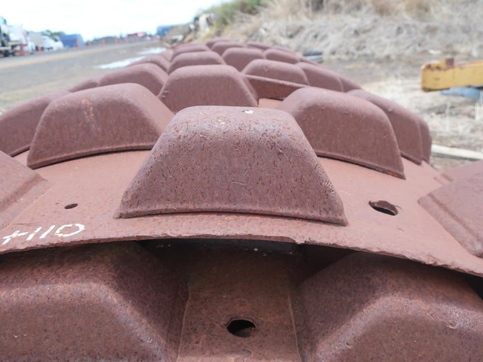 UNKNOWN SET OF PADFOOT SHELLS