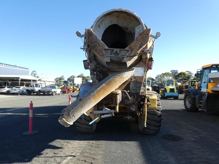2007 Caterpillar 730 Agitator YELLOW