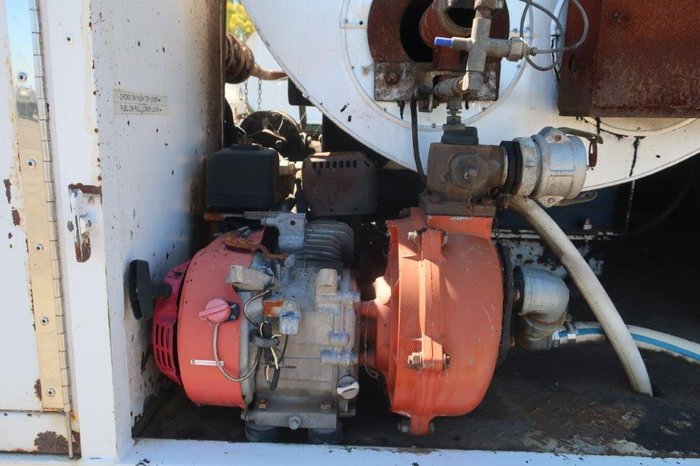 1991 Volvo Fl6 Bitumen Truck WHITE