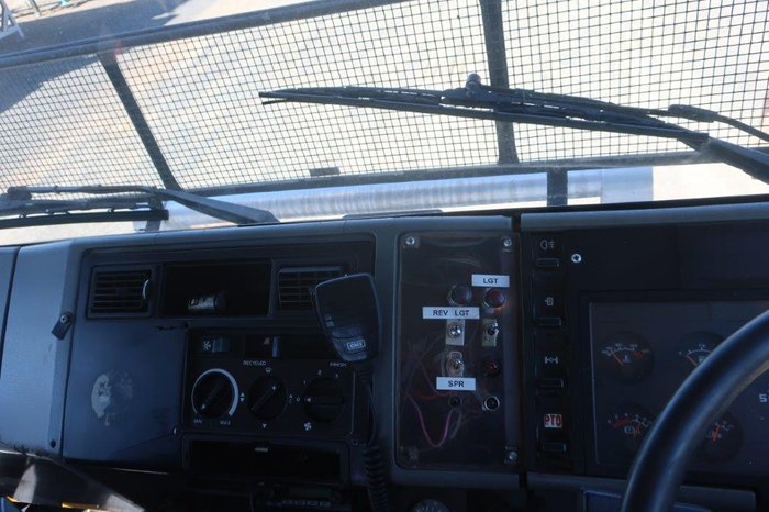 1991 Volvo Fl6 Bitumen Truck WHITE