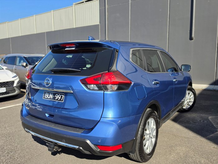 2022 Nissan X-TRAIL ST+