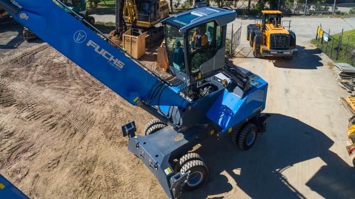 0 FUCHS MHL350F Blue