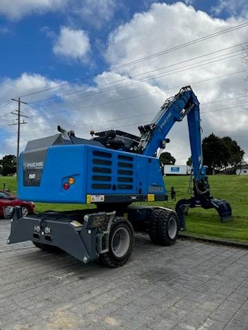 0 Fuchs MHL320F Blue