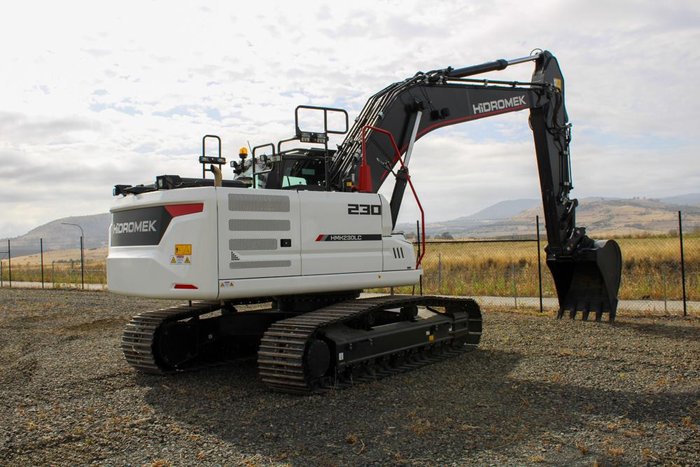 0 Hidromek Hmk230lc White