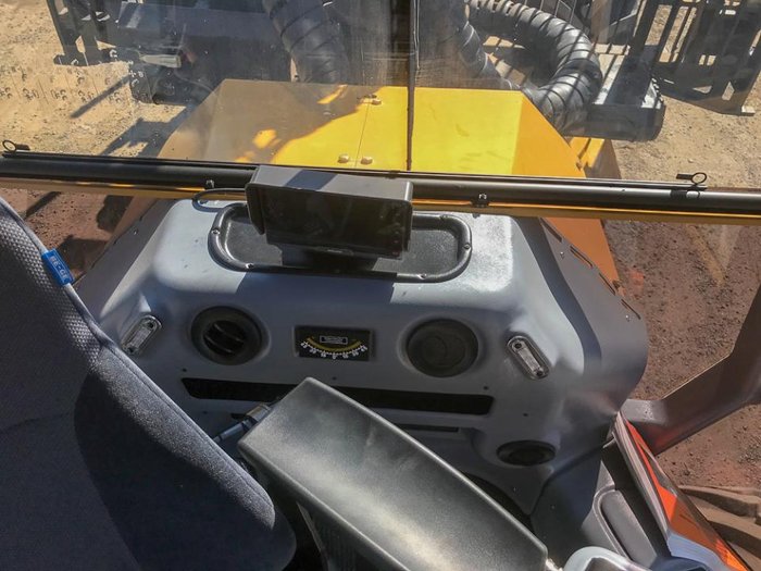 0 Tigercat 1075C Yellow