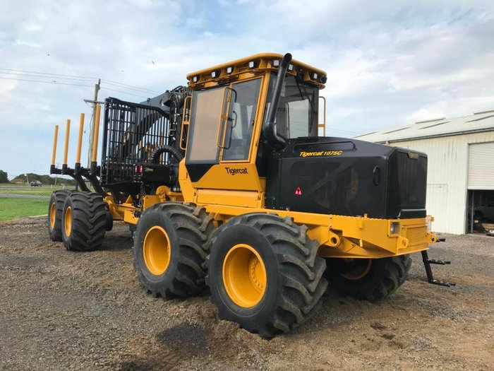 0 Tigercat 1075C Yellow