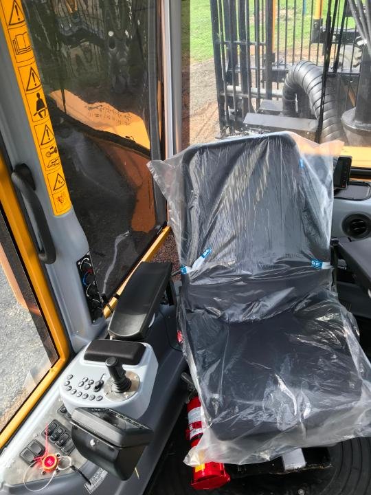 0 Tigercat 1075C Yellow