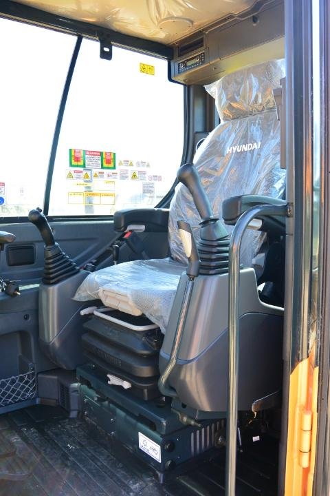 0 Hyundai R60cr-9 Yellow