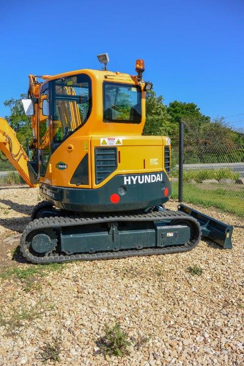 0 Hyundai R60cr-9 Yellow