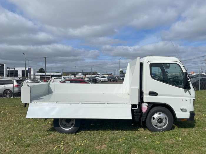 2025 Fuso Canter 615 Tipper White