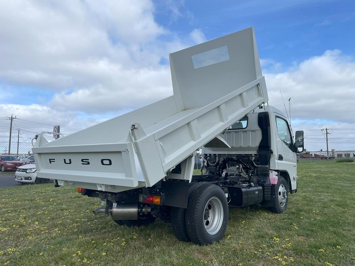 2025 Fuso Canter 615 Tipper White