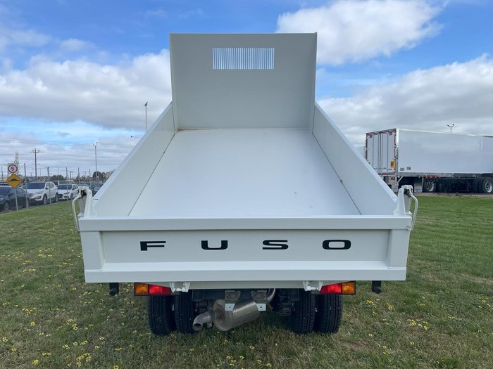 2025 Fuso Canter 615 Tipper White