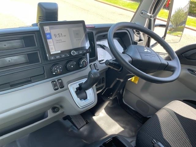 2025 Fuso Canter 615 615 Tipper White