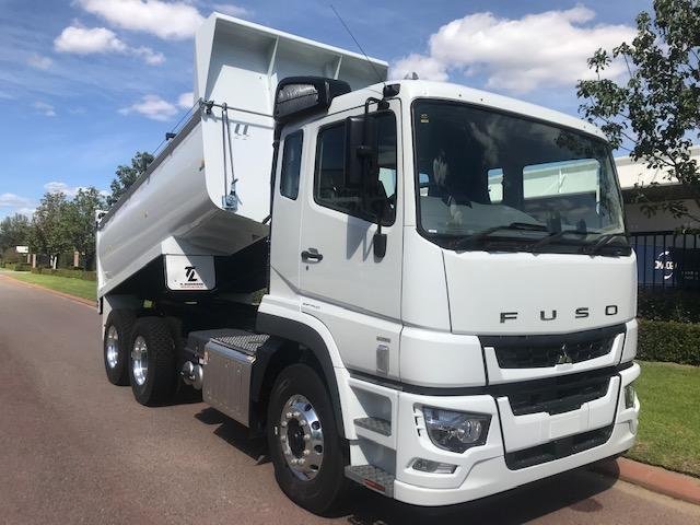 2025 Fuso Shogun FV70 460 White