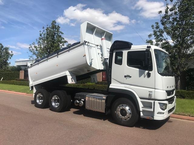 2025 Fuso Shogun FV70 460 White