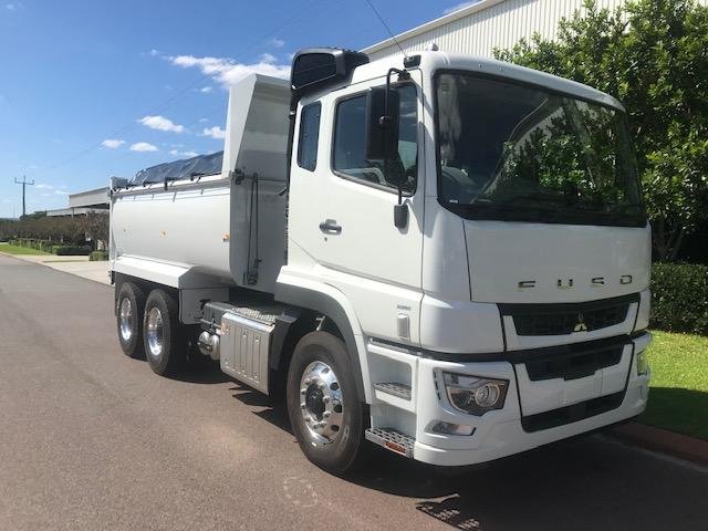 2025 Fuso Shogun FV70 460 White