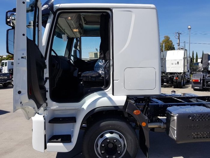2023 Iveco Eurocargo Ml160 E28 E6 Sleeper Automatic ML160E28 E6