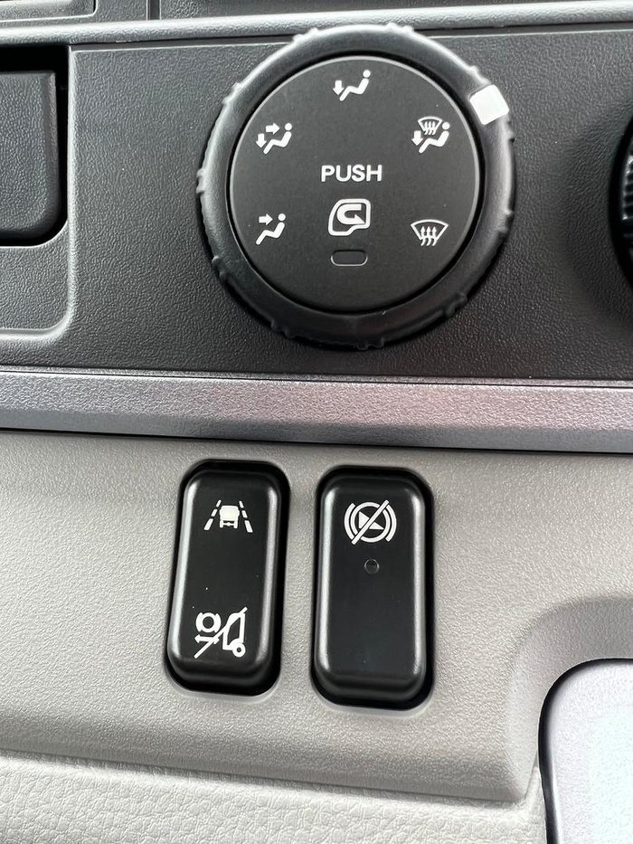 2024 Fuso Canter 515 Alloy White