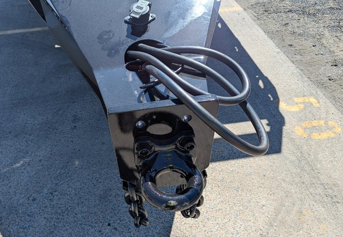 FWR Elite Tri Axle Tag Trailer