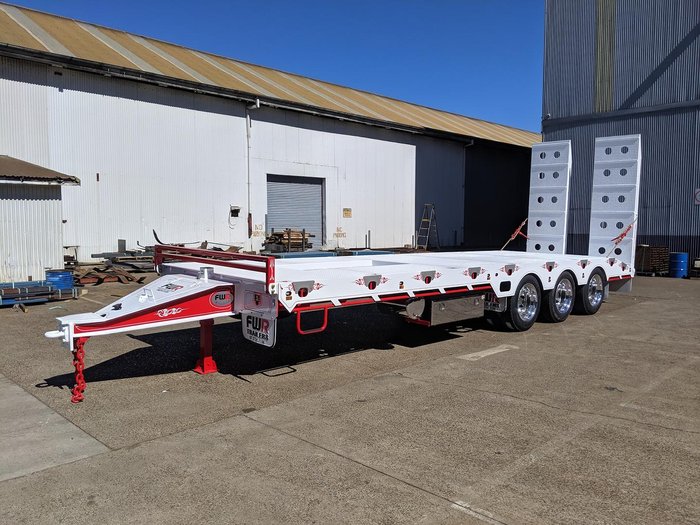 FWR Elite Tri Axle Tag Trailer