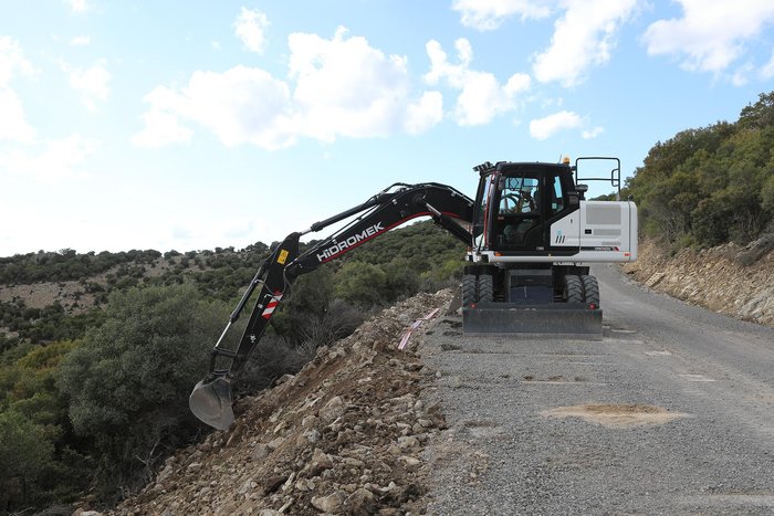 0 Hidromek Hmk140w