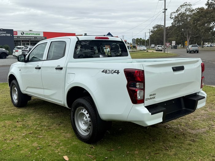 2025 Isuzu D-MAX SX