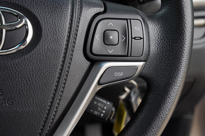 2015 Toyota Kluger GX