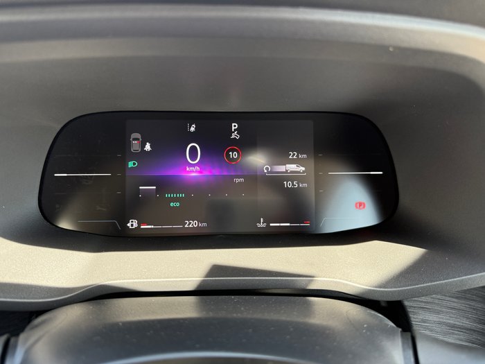 2025 Renault Trafic MY25 LWB Premium