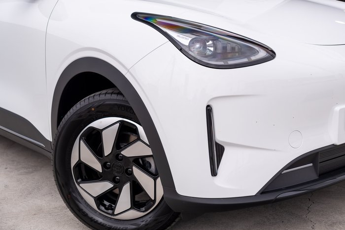 2027 Geely Ex2