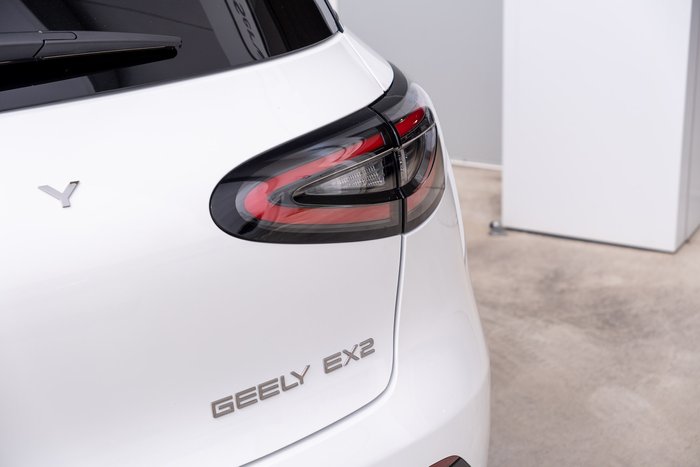 2027 Geely Ex2