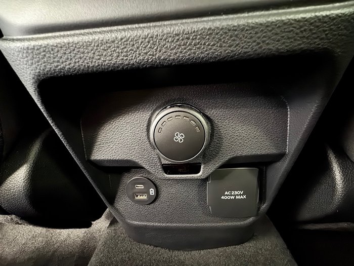 2025 Ford Everest Sport